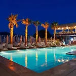 Arts Bodrum فندق 3*
