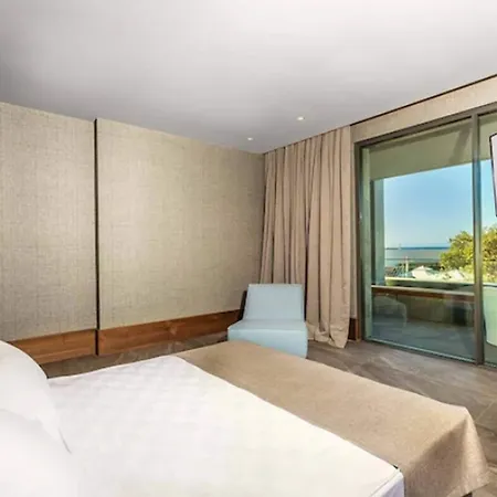 فندق Arts Bodrum يالِكافاك