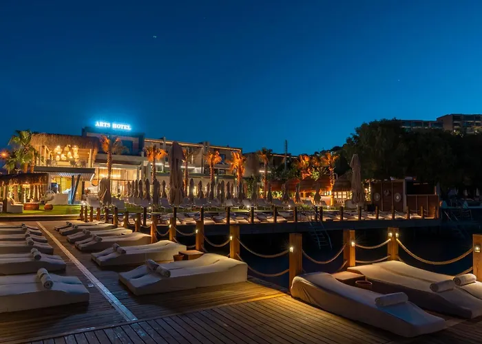 Arts Bodrum يالِكافاك